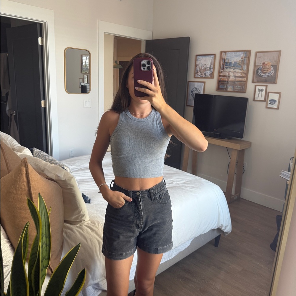 Gray Sleeveless Top
